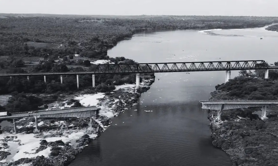 Queda de ponte na BR-226 deixa 16 desaparecidos e alerta sobre contaminação no Rio Tocantins queda-de-ponte-na-br-226-deixa-16-desaparecidos-e-alerta-sobre-contaminacao-no-rio-tocantins