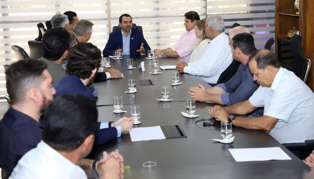 Governador Wanderlei Barbosa discute regularização ambiental e cadastro rural com representantes do agronegócio