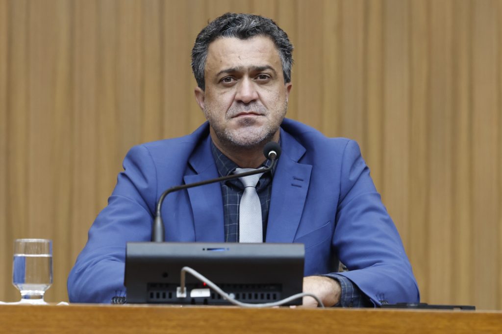 deputado-luciano-pede-urgencia-na-conclusao-de-centro-cirurgico-no-hospital-de-guarai