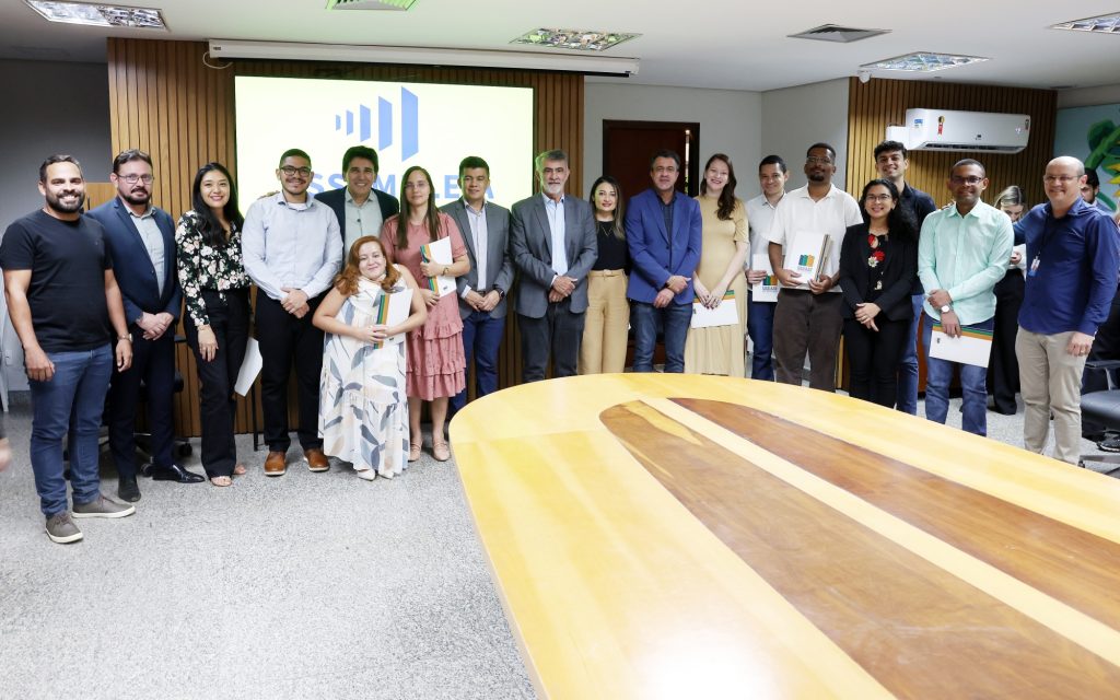 Aleto empossa novos servidores e chega perto da meta estabelecida para 2025 aleto-empossa-novos-servidores-e-chega-perto-da-meta-estabelecida-para-2025