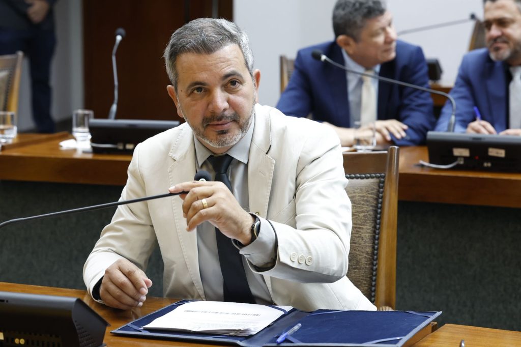 Wiston Gomes solicita realização de concurso público para agentes de trânsito no Tocantins wiston-gomes-solicita-realizacao-de-concurso-publico-para-agentes-de-transito-no-tocantins