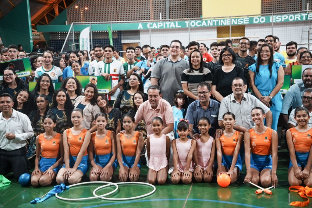 Paraíso do Tocantins: deputado Dr. Danilo Alencar prestigia abertura da 12ª Olimpíadas Cristãs paraiso-do-tocantins:-deputado-dr.-danilo-alencar-prestigia-abertura-da-12a-olimpiadas-cristas
