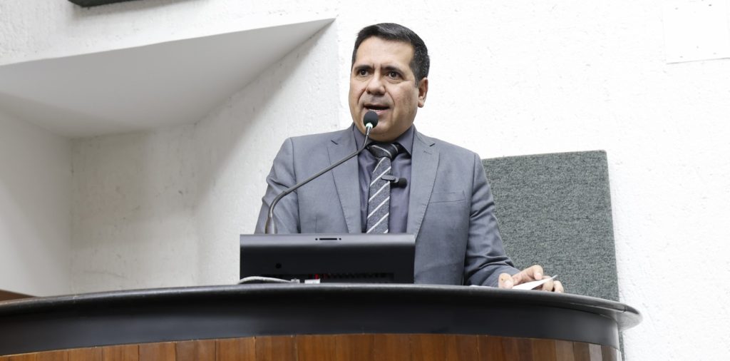 a-pedido-de-marcus-marcelo,-assembleia-realiza-sessao-solene-em-homenagem-ao-dia-dos-nordestinos