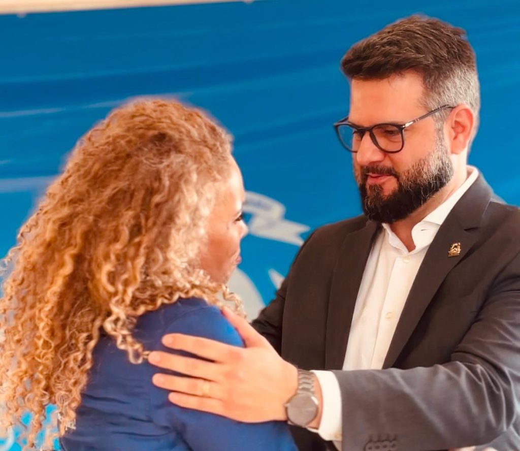 Em meio a depoimentos emocionantes, Mantoan destaca a importância do CETEA em-meio-a-depoimentos-emocionantes,-mantoan-destaca-a-importancia-do-cetea