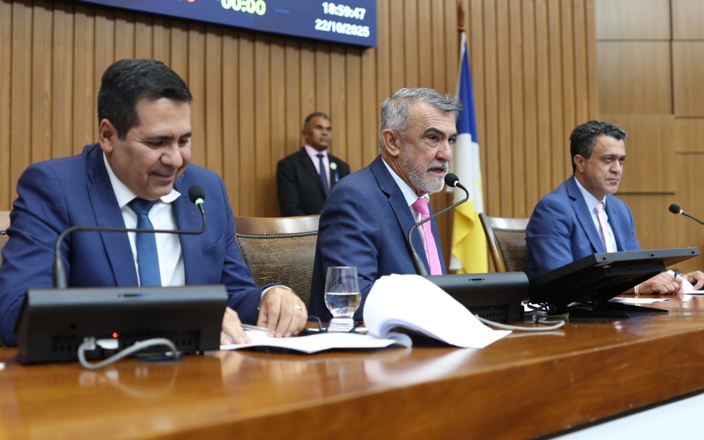 Aleto aprova requerimentos com foco em melhorias na área da saúde em todo o Estado aleto-aprova-requerimentos-com-foco-em-melhorias-na-area-da-saude-em-todo-o-estado