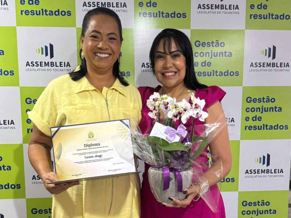 deputada-janad-valcari-destaca-protagonismo-feminino-e-homenageia-prefeita-de-jau-do-tocantins